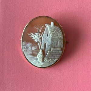 RARE 10KT Yellow Gold Hand Carved Cameo